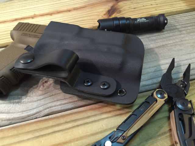 (image for) Custom Light Bearing Holster - Tuckable IWB - Click Image to Close