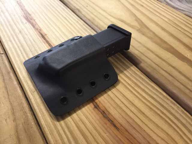 (image for) Traditional Single Pistol Magazine Carrier